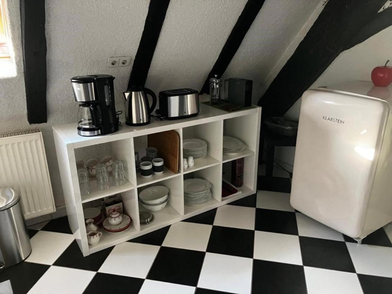 Ferienwohnung Im 'Schmoller - Hof' Neustadt an der Weinstraße Exterior foto